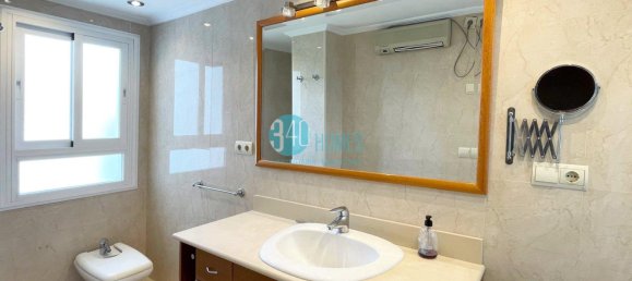 4 bedrooms Apartment in Fuengirola, Spain No. 37093 32