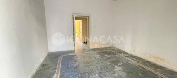 3 rooms Apartment in Bari, Italy No. 266712 6