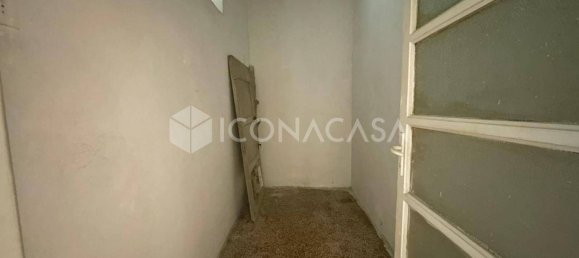 3 rooms Apartment in Bari, Italy No. 266712 5