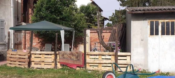 6 rooms House in Alessandria, Italy No. 47024 7