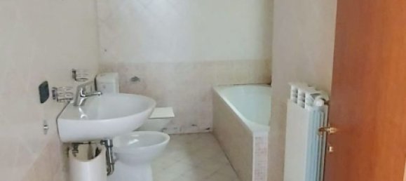Apartamento de 3 habitaciónes en Castrovillari, Italy No. 104729 17