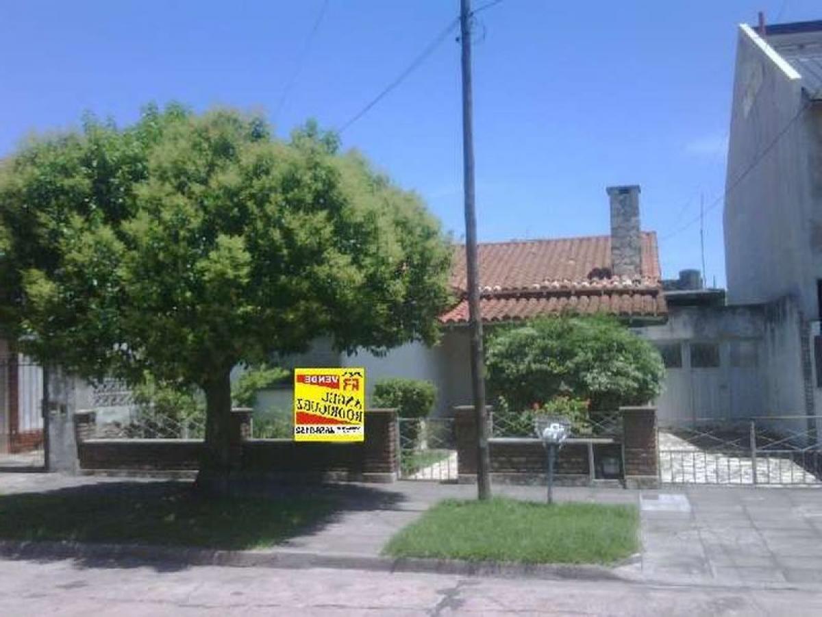  Land in Bermudez, Argentina No. 39675