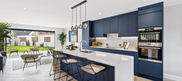 3 bedrooms House in Horley, United Kingdom No. 1008 18