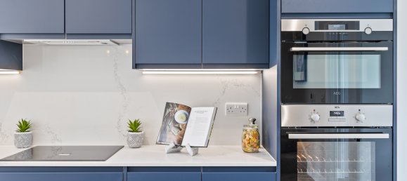 3 bedrooms House in Horley, United Kingdom No. 1008 38