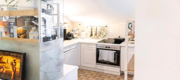 Studio in Munich, Germany No. 304996 11