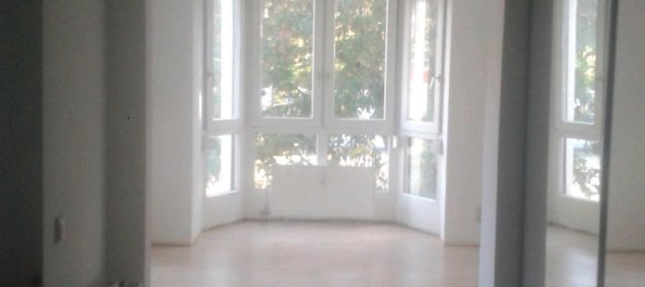 Studio in Munich, Germany No. 304996 4