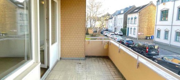 2 rooms Apartment in Bonn, Germany No. 18303 2