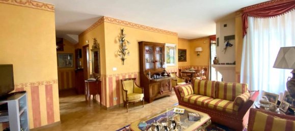 6غرفة فيلا في Carignano, Italy رقم 72019 4