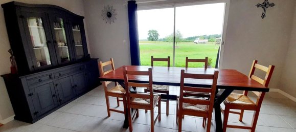 Квартира с 4 спальнями в Дордонь, Франция № 340982 4