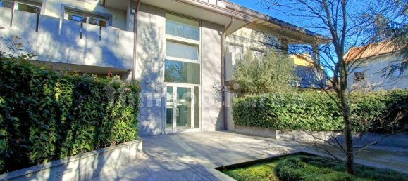 1 bedroom Apartment in Bovisio Masciago, Italy No. 197215 22