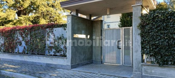 1 bedroom Apartment in Bovisio Masciago, Italy No. 197215 46