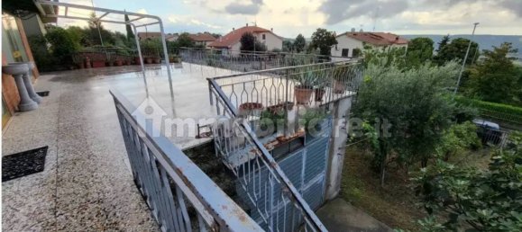 5 bedrooms Villa in Giove, Italy No. 353886 9