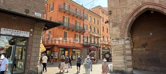 3 bedrooms Apartment in Bologna, Italy No. 374826 28