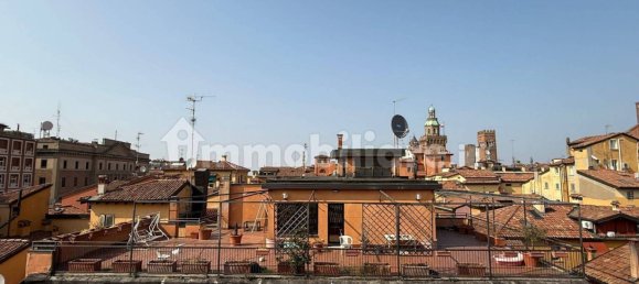3 bedrooms Apartment in Bologna, Italy No. 374826 16