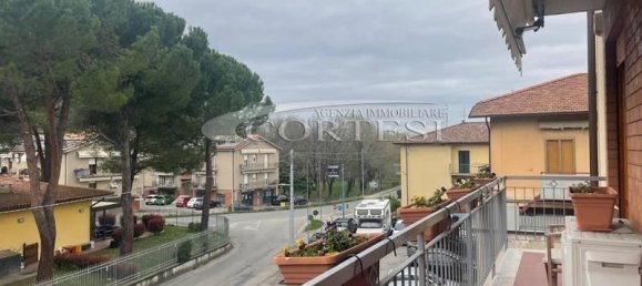 4 rooms Apartment in Città di Castello, Italy No. 42021 3