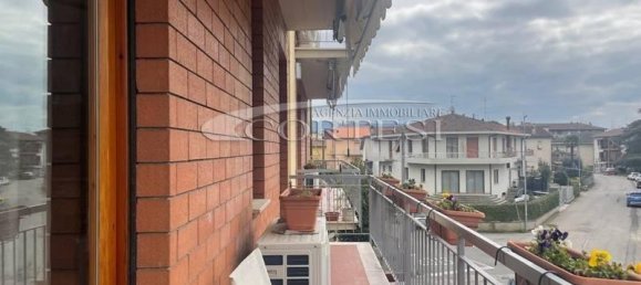 4 rooms Apartment in Città di Castello, Italy No. 42021 5