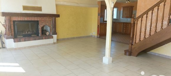 Casa de 4 dormitorios en Dame-Marie-les-Bois, France No. 42778 17