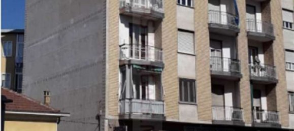 4 bedrooms Apartment in Turin, Italy No. 345784 11