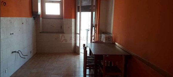 4 bedrooms Apartment in Turin, Italy No. 345784 8