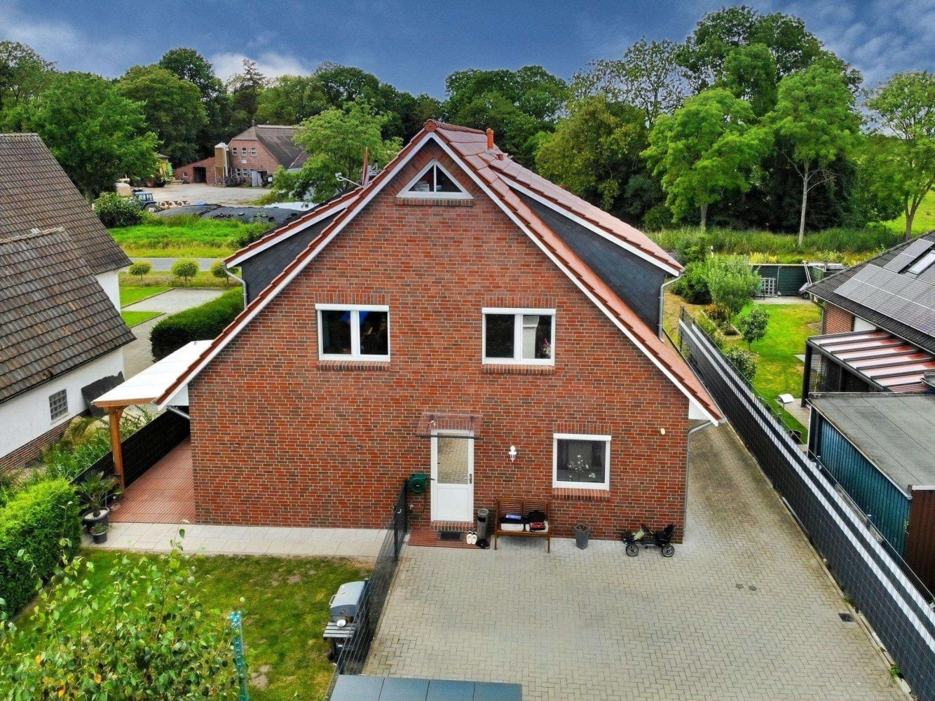 3 bedrooms Townhouse in Wesermarsch, Germany No. 315432