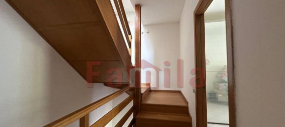 3 bedrooms House in Sirignano, Italy No. 321857 9