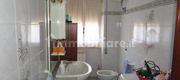 2 Schlafzimmer Wohnung in Nepi, Italy, Nr. 331135 12