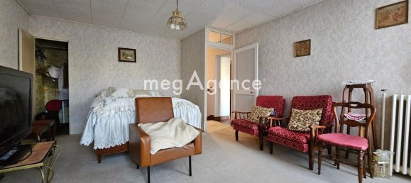 Casa de 3 dormitorios en Flins-sur-Seine, France No. 108114 3