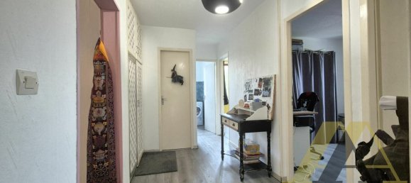 2 chambres Appartement à Châtel-Saint-Germain, France No. 226007 3