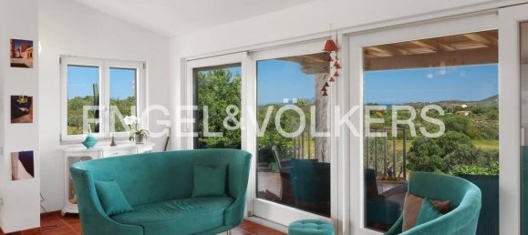 3 bedrooms Villa in Olbia, Italy No. 329086 3