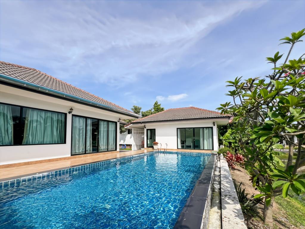 4 chambres Villa à Hua Hin, Thailand No. 69956