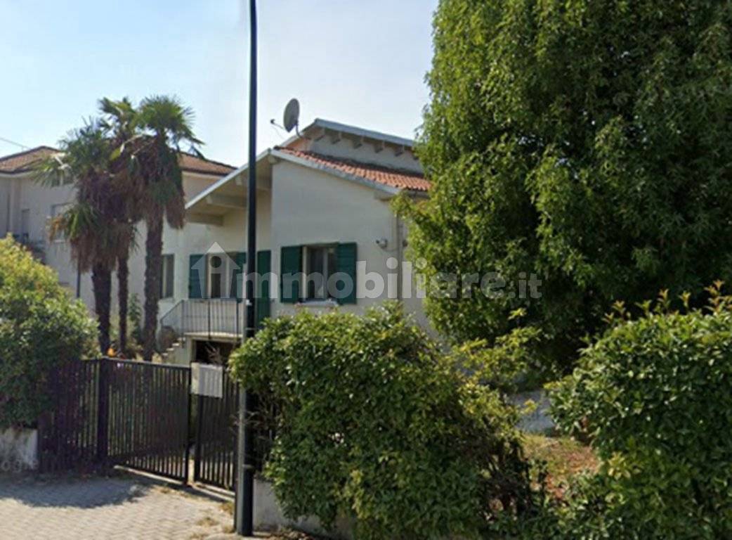 2 chambres Villa à Castelbelforte, Italy No. 403100