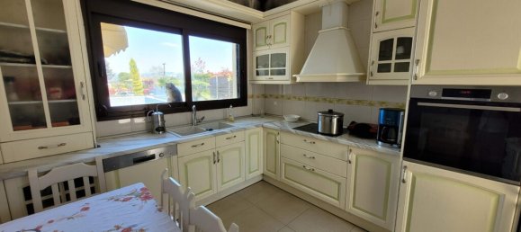 3 Schlafzimmer Villa in Thermi, Greece, Nr. 53285 16