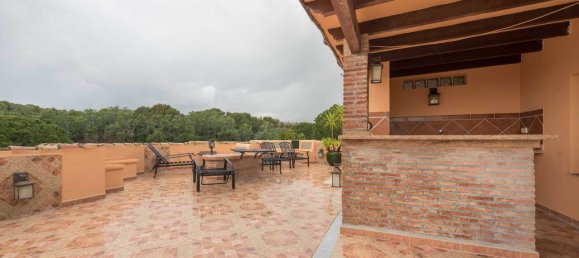 4 bedrooms Penthouse in Estepona, Spain No. 2468 17