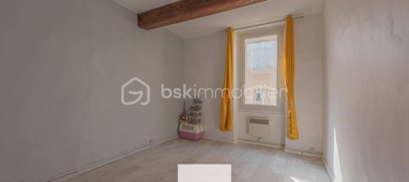 Дуплекс с 1 спальней в Оранж, Франция № 322874 22