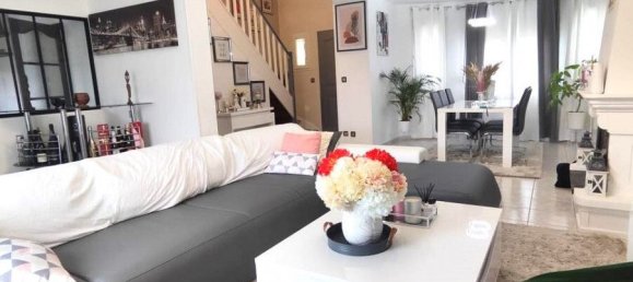 Casa de 5 dormitorios en Corbie, France No. 62699 4