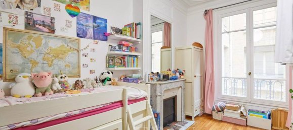 3 bedrooms Apartment in Paris, France No. 162000 15