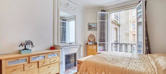 3 bedrooms Apartment in Paris, France No. 162000 13