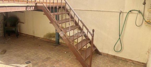 Таунхаус с 4 комнатами в Валенсия, Испания № 144289 12