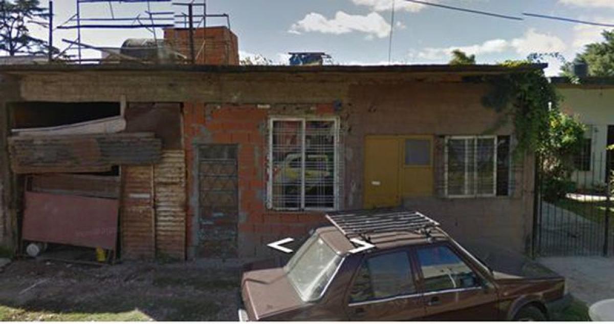 3 غرف نوم منزل في Moron, Argentina رقم 9904