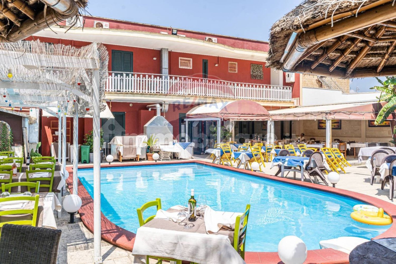 5 rooms Building in Nardò, Italy No. 291619