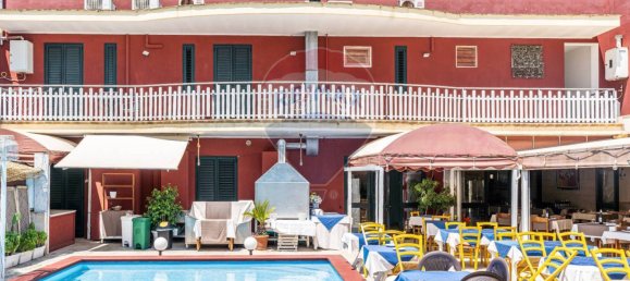 5 rooms Building in Nardò, Italy No. 291619 2