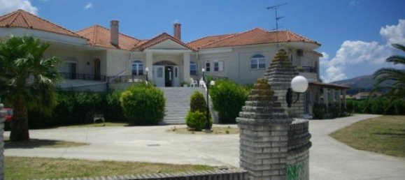 Дом с 13 спальнями в Закинтос, Ионические острова, Пелопоннес, Западная Греция и Ионические острова, Греция № 664 2