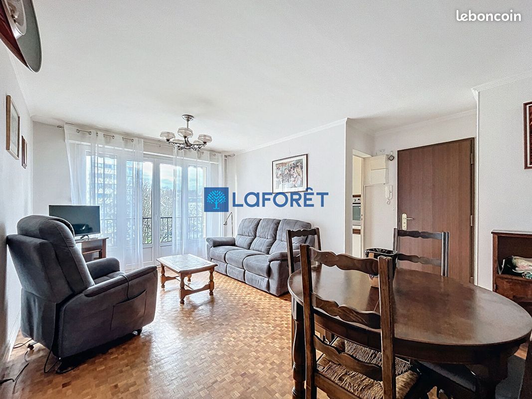 3 غرف نوم شقة في Savigny-sur-Orge, France رقم 137052