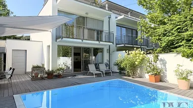 5 rooms House in Salzburg, Austria No. 160782