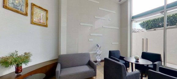 2 bedrooms Condo in Bangkok, Thailand No. 19312 2