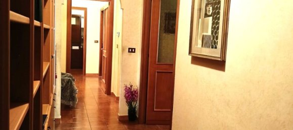 4-Zimmer Wohnung in L'Aquila, Italy, Nr. 161651 2