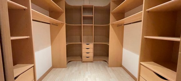 5 bedrooms House in Gallardon, France No. 226080 10