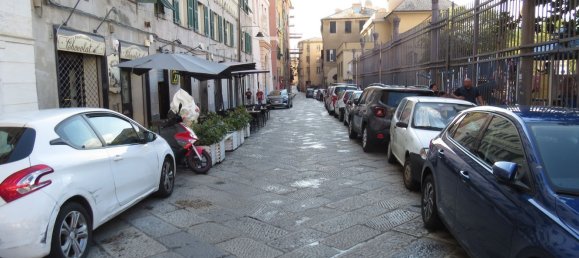 3 rooms Apartment in Genoa, Italy No. 9305 4