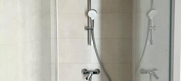 4 rooms Apartment in Rudolfsheim-Funfhaus, Austria No. 180787 11