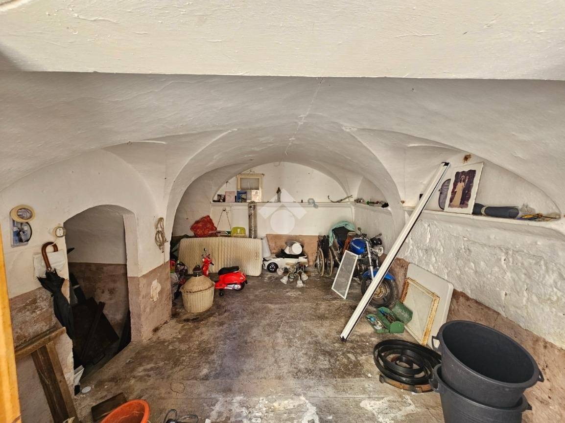 Гараж 30м² в Челье Мессапика, Италия № 265246